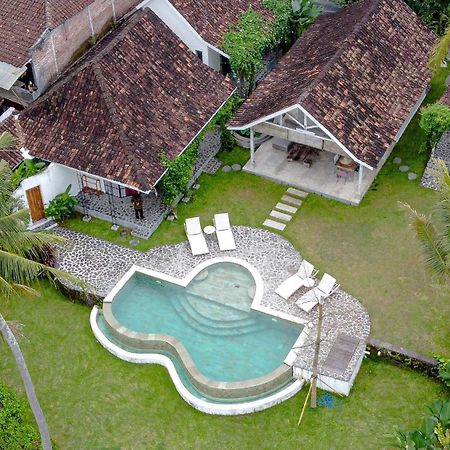 Sunmoonstarvillas Yogyakarta Jarakan Экстерьер фото