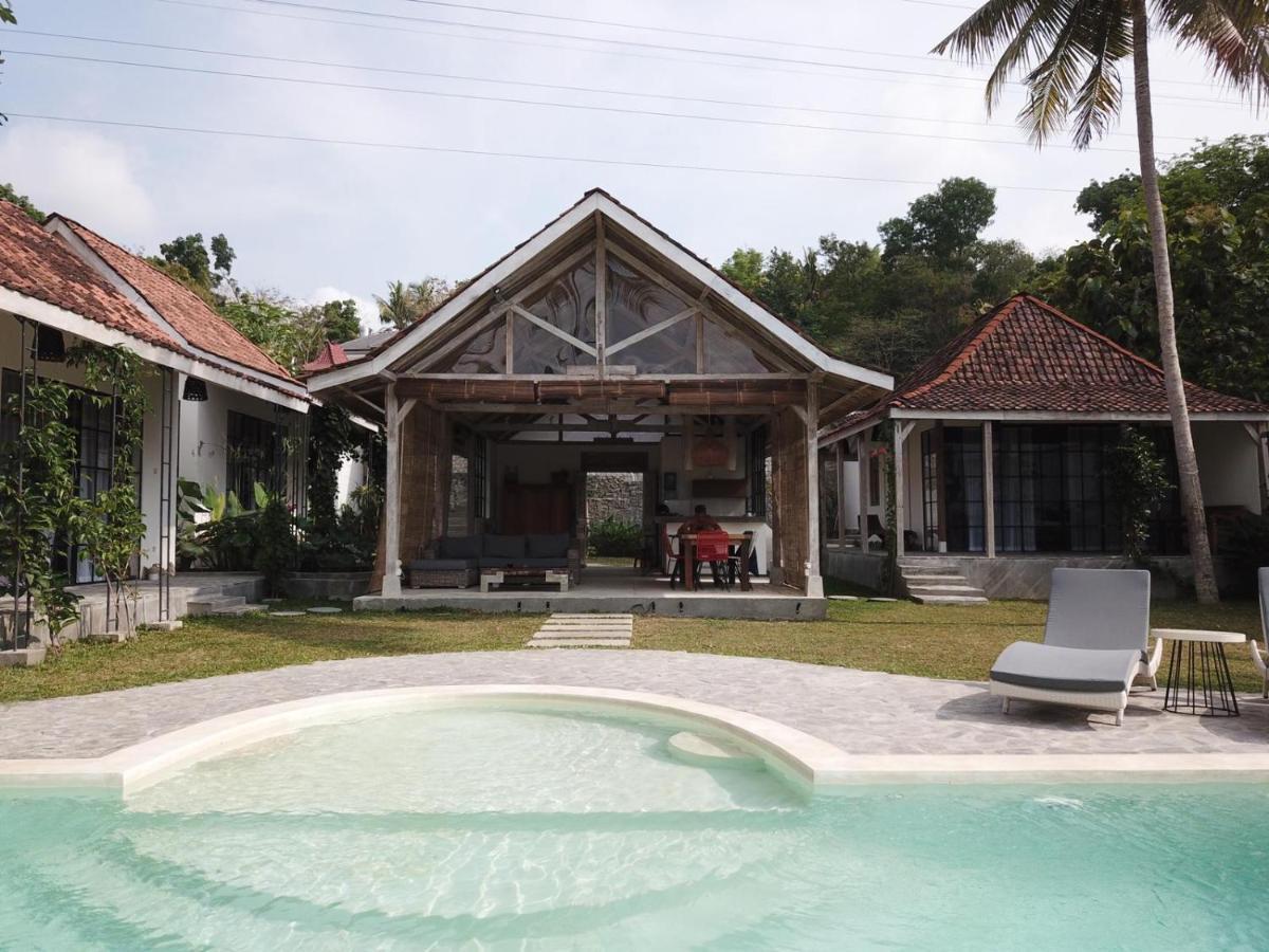 Sunmoonstarvillas Yogyakarta Jarakan Экстерьер фото