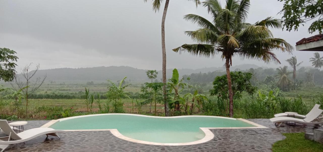 Sunmoonstarvillas Yogyakarta Jarakan Экстерьер фото
