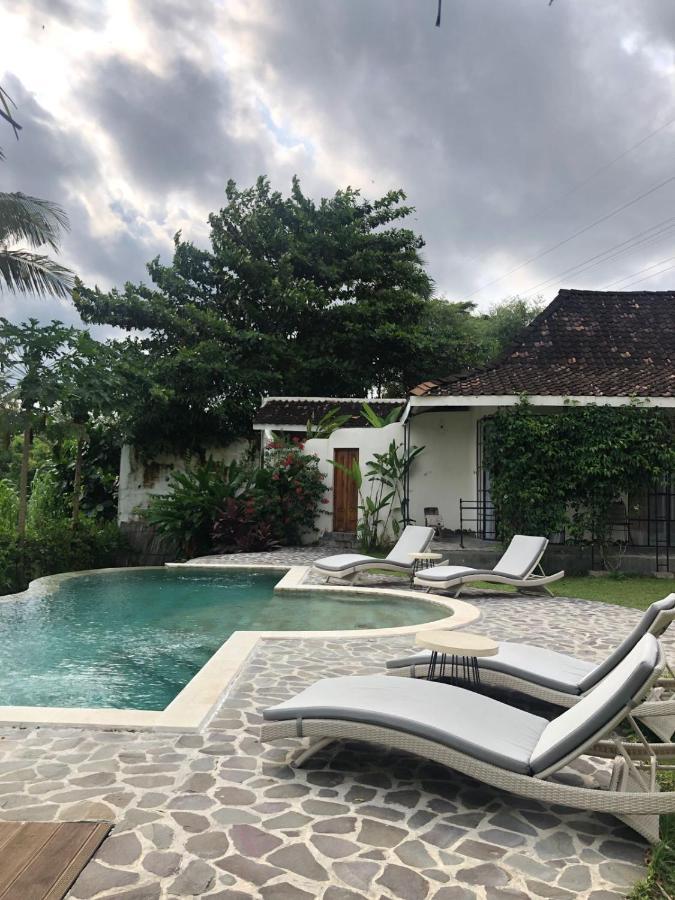 Sunmoonstarvillas Yogyakarta Jarakan Экстерьер фото